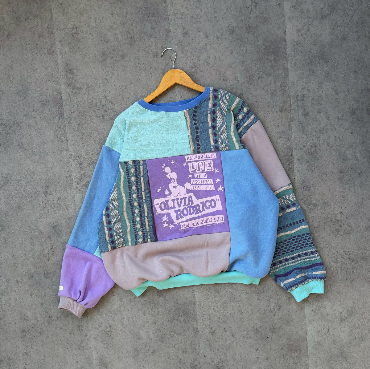 Olivia Rodrigo (XL)