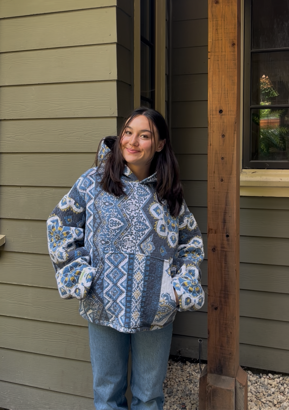 Coastal Light Hoodie (XS-XL)