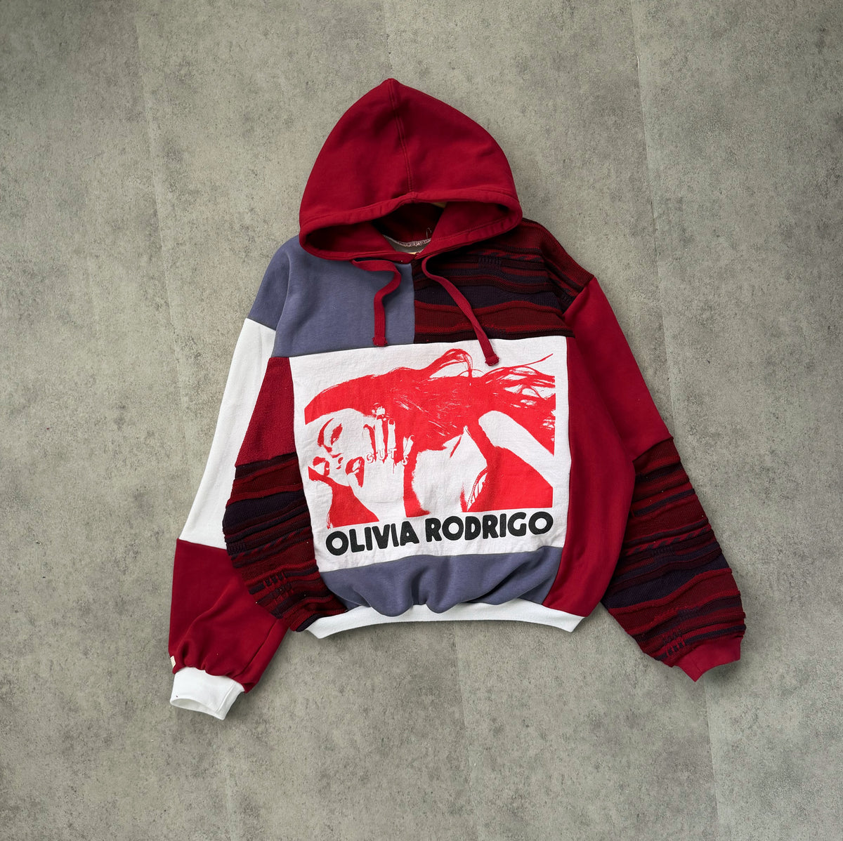 Olivia Rodrigo (L/XL)