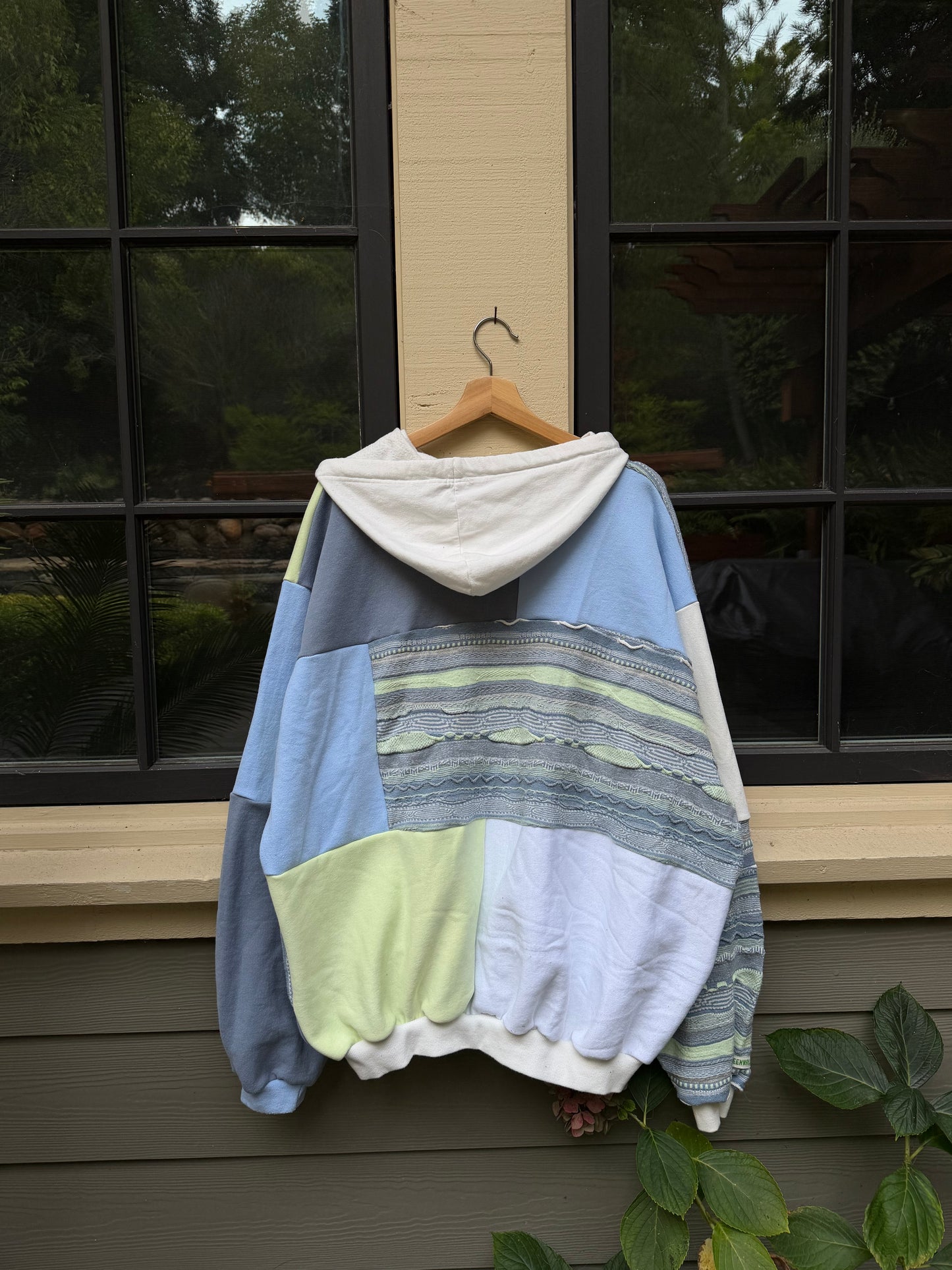 Electric Current (XS-XXL)